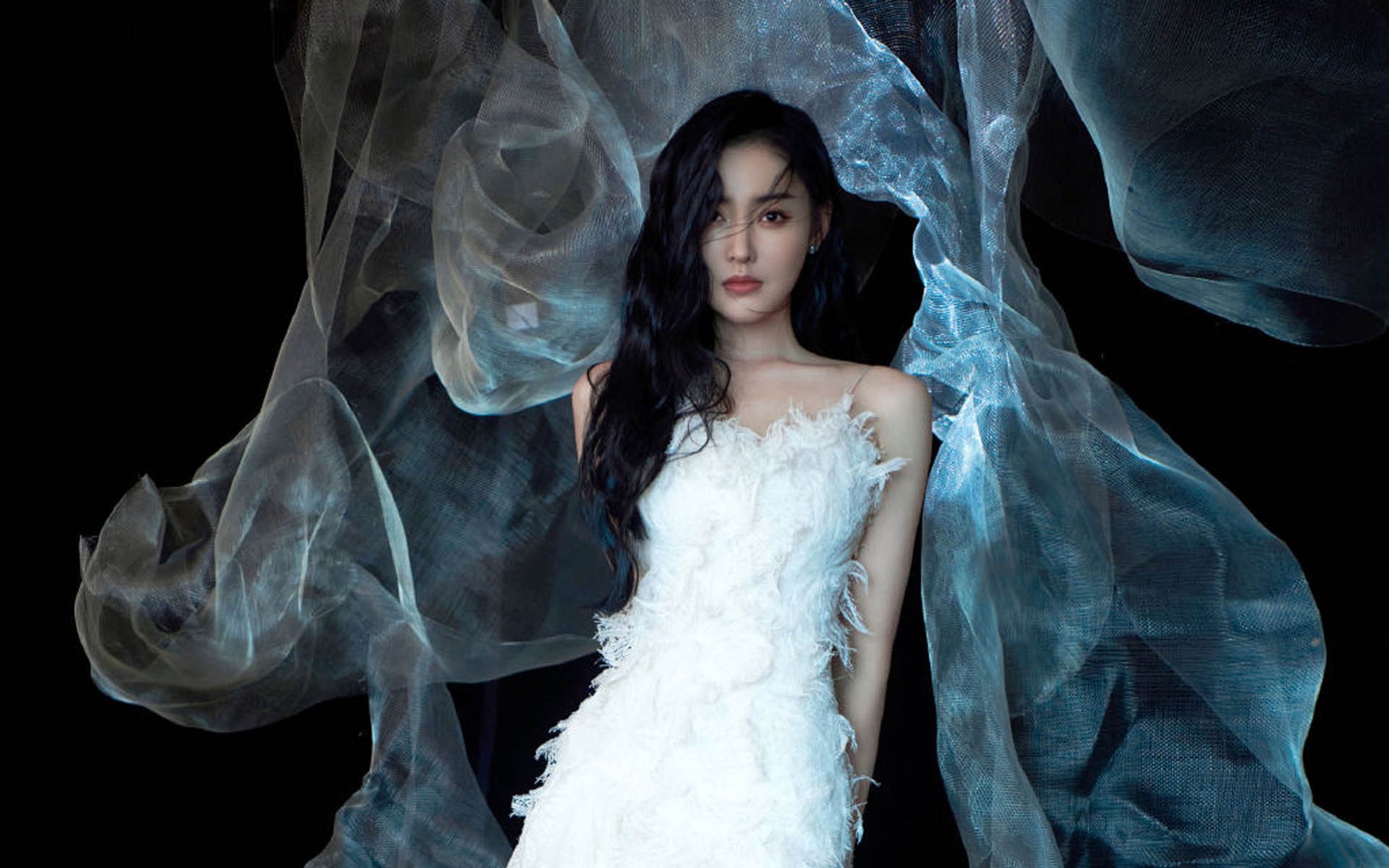 中国香港队赛制分析:如何通过战术调整突破团体赛中的困境,香港队再添一枚金牌