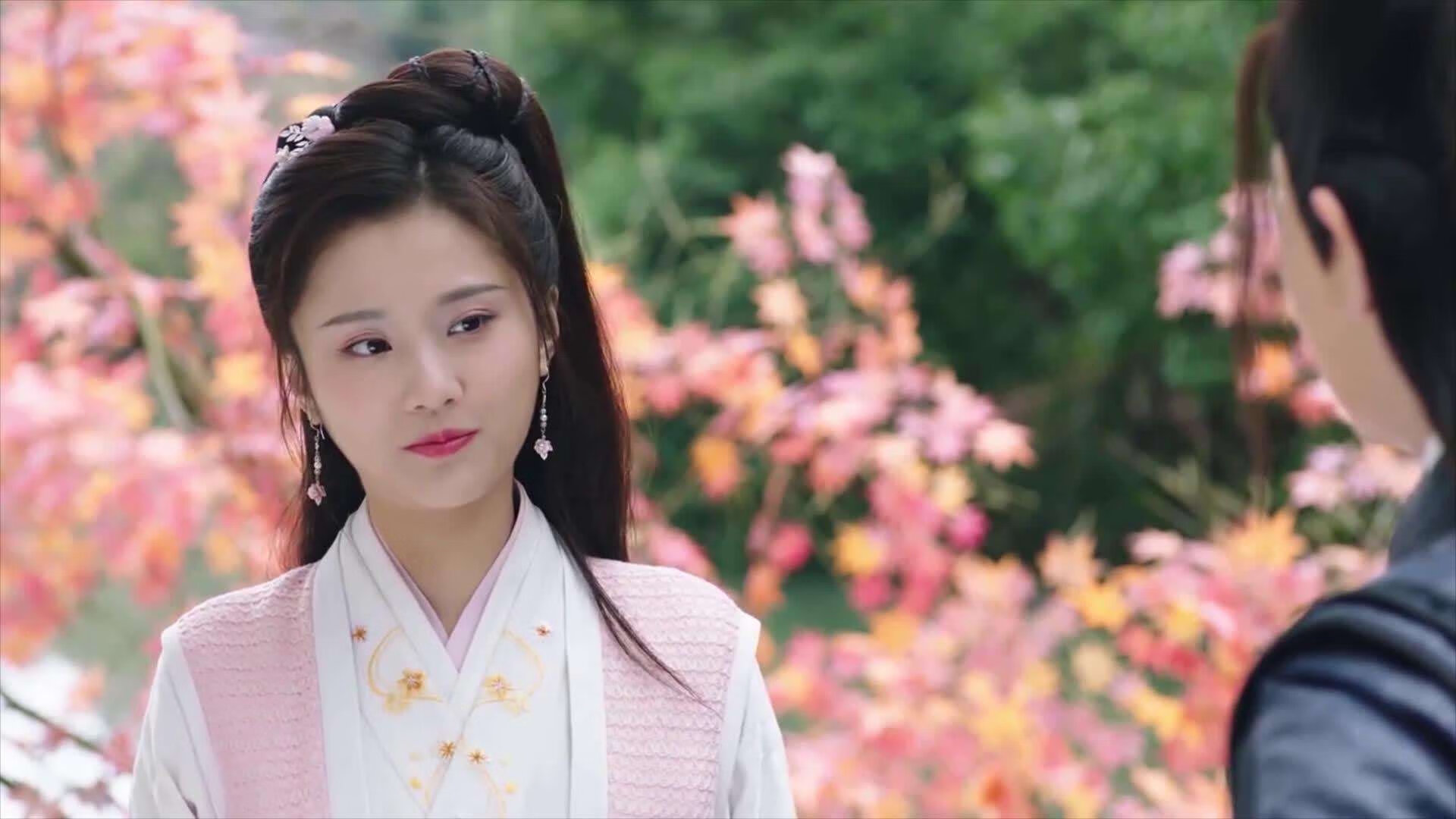 重赛与变阵对冲击争冠降级局势反转走向分析，重赛依然