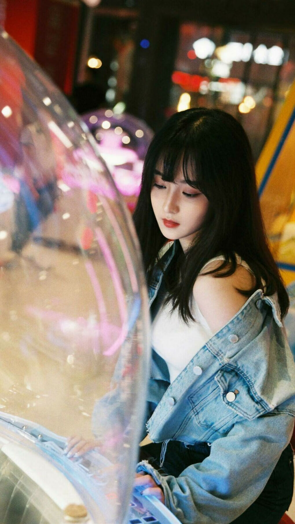 “马科斯·莫奇的灵活防守与精准突破,为阿根廷美洲狮队铺平胜利之路”