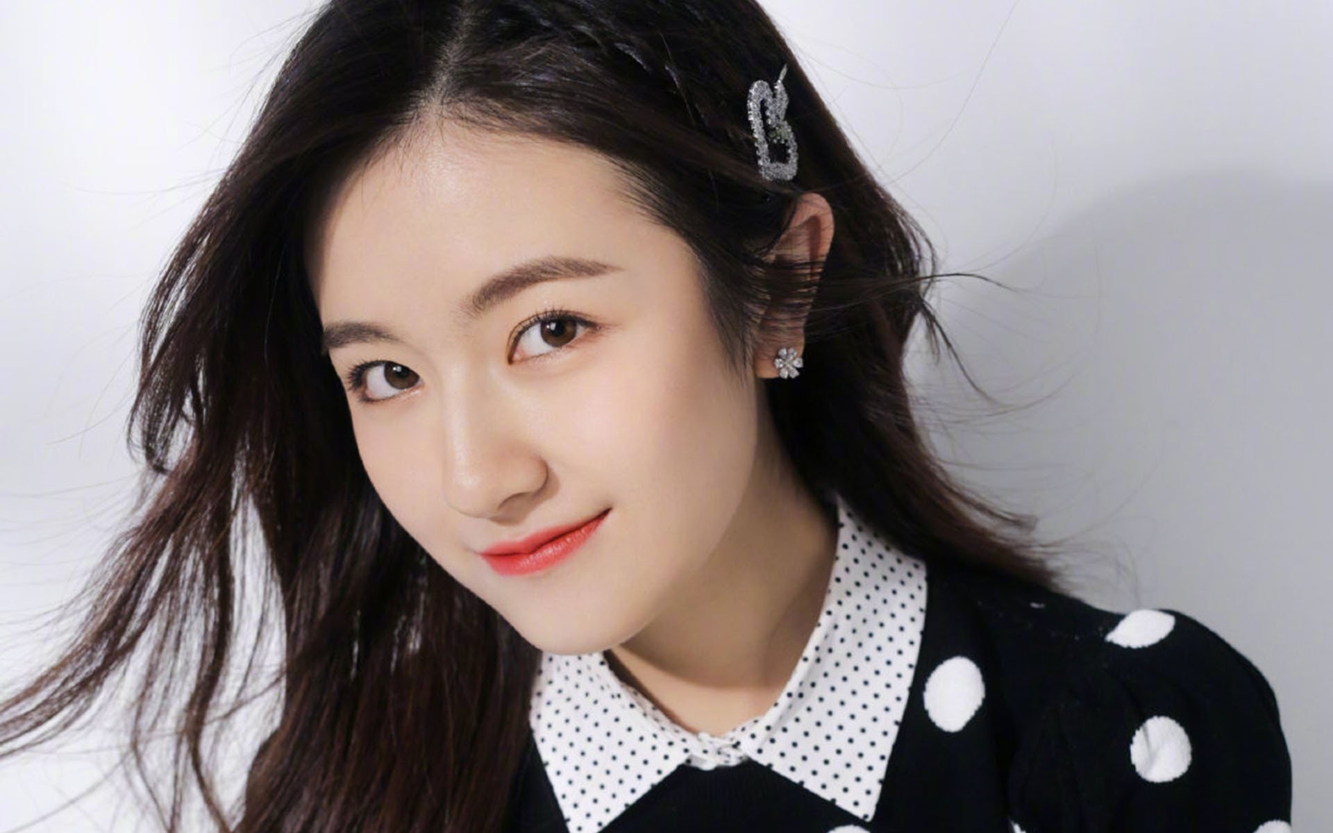 世界杯精彩战况：每场比赛都令人热血沸腾！，世界杯比赛集锦