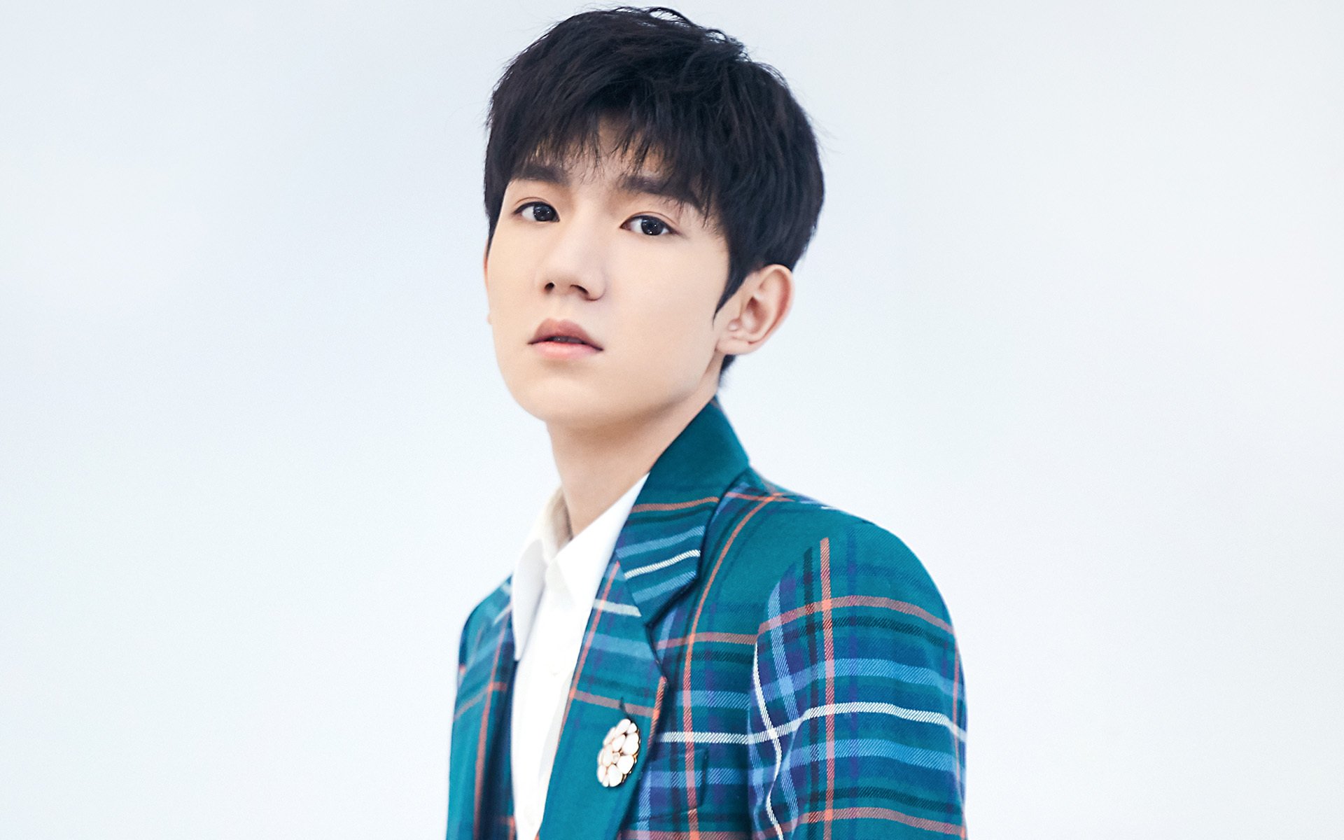 少数泳将表现稳定，突破性成果值得鼓励，少数民族百度百科